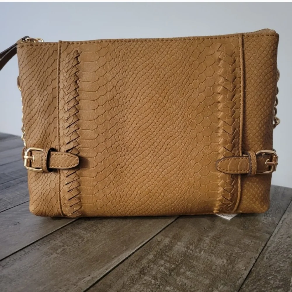 Jessica Simpson Crossbody - Picture 1 of 2